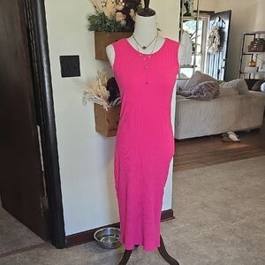 Sugarlips Vibrant Pink Midi Dress